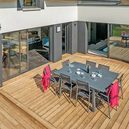La Iodee, Le Confort D Maison Neuve Equipee D Piscine Interieure Chauffee Toute L Annee, Tres Proche Des Belles Plages 포에낭